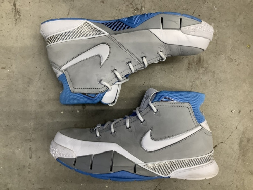 川崎　青葉　世田谷　鶴見　横浜　スニーカー　中古　買取の横浜川崎中古衣類情報