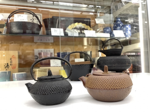 インテリア雑貨のミニチュア鉄瓶