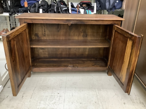 収納棚の川崎　青葉　世田谷　鶴見　横浜   　中古　家具