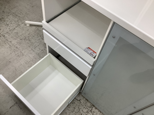 キッチンカウンターの川崎　青葉　世田谷　鶴見　横浜   　中古　家具
