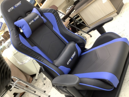 生活家具のゲーミング座椅子