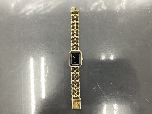 腕時計のCHANEL