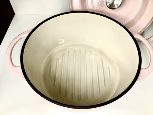 VERMICULARのオーブンポットラウンド
