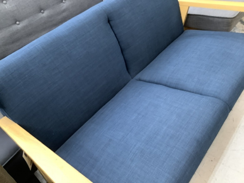 生活家具のソファー