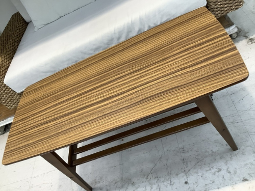 生活家具のカリモク60