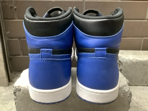 AIR JORDAN1のスニーカー 買取