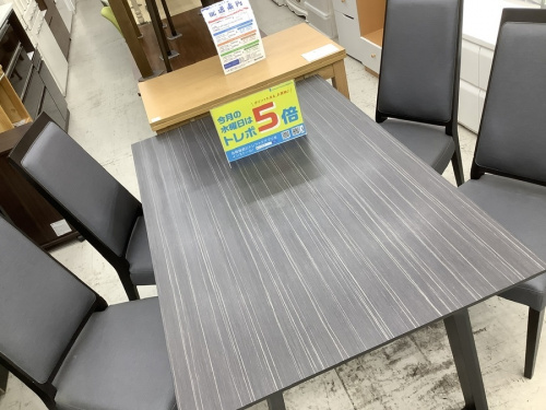 家具のダイニングセット