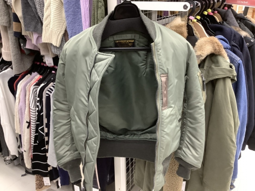 川崎 青葉 世田谷 鶴見 横浜 中古 買取の横浜川崎洋服中古情報