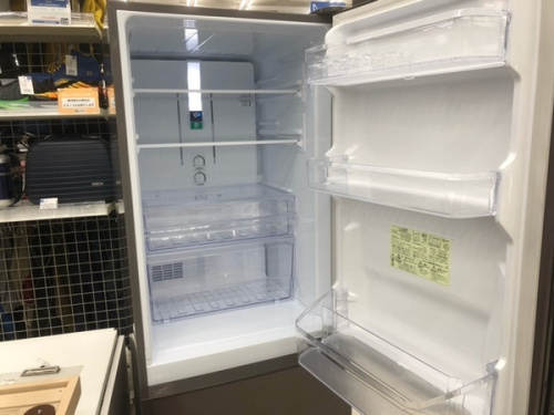 冷蔵庫のSHARP　シャープ