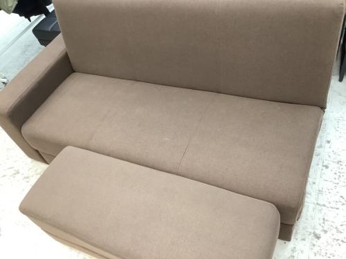 家具のニトリ