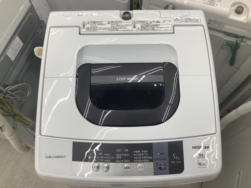 HITACHI