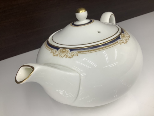 雑貨のティーポット