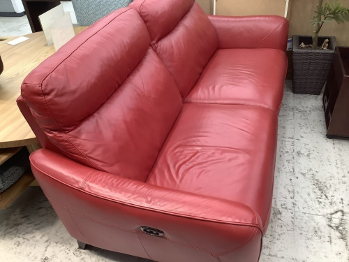 ソファーの川崎　青葉　世田谷　鶴見　横浜   　収納家具　中古　　買取