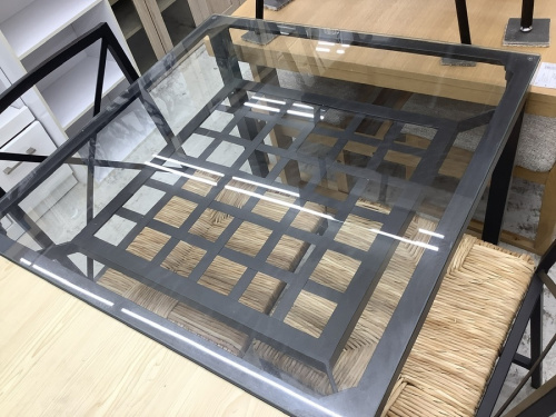 家具のダイニング