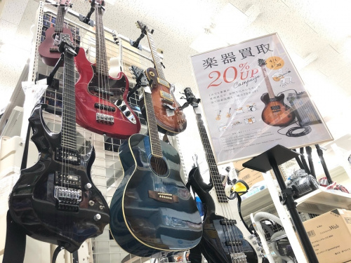 中古楽器の中古ギター