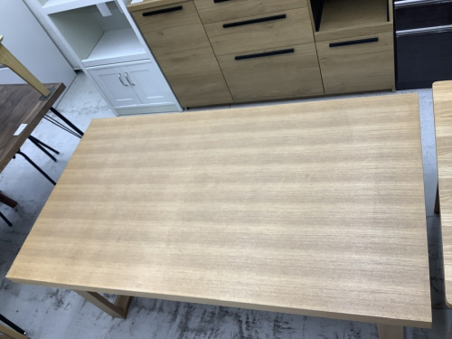 ダイニングセットのニトリ