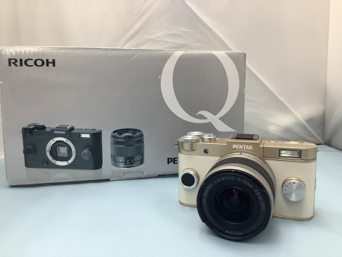 デジタル家電のデジカメ