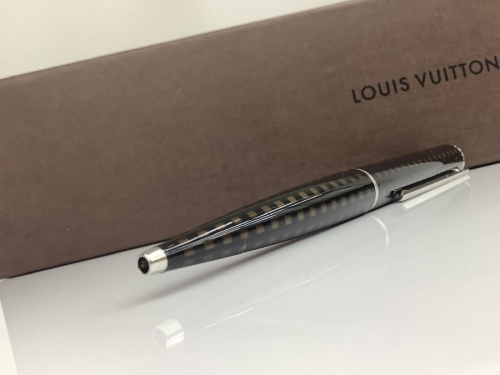 ブランド・ラグジュアリーのLOUIS VUITTON