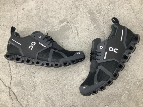 スニーカーのNIKE