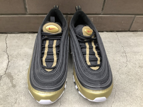 NIKEの川崎　青葉　世田谷　鶴見　横浜　レディースファッション　中古　買取