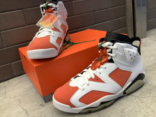 スニーカーのNIKE