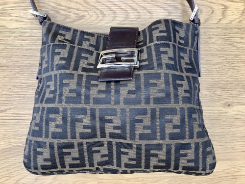 FENDIのフェンディ