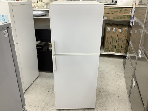 キッチン家電の2ドア冷蔵庫