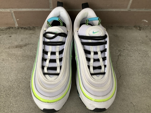 NIKEのAIRMAX97