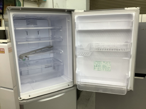 3ドア冷蔵庫のSHARP