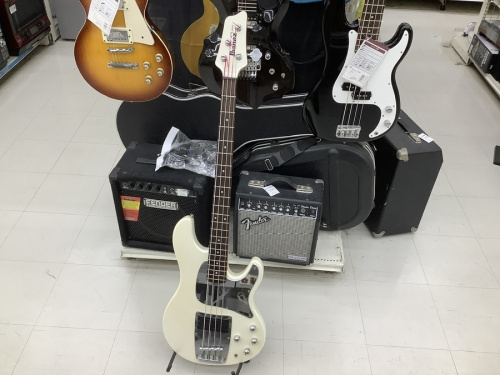 エレキベースのibanez