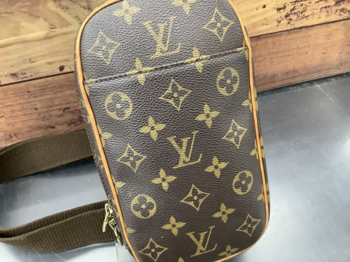 ブランド・ラグジュアリーのLOUIS VUITTON