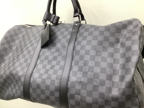 ブランド・ラグジュアリーのLOUIS VUITTON