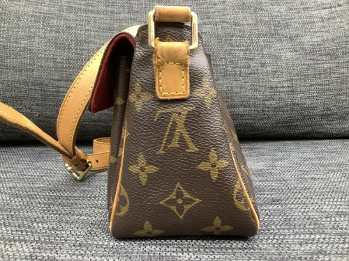 横浜川崎洋服中古情報