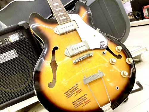 楽器のエレキギター