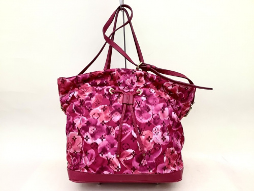 ルイヴィトンのLOUIS VUITTON