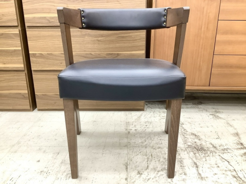 インテリアコアの横浜川崎中古家具情報