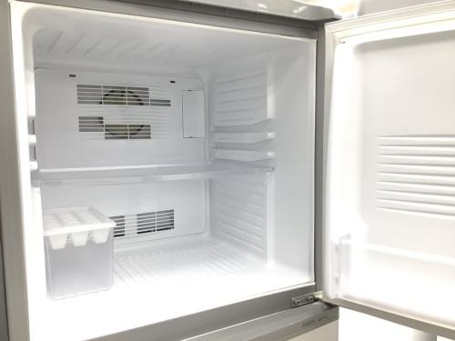 AQUAの2ドア冷蔵庫