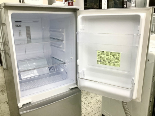 SHARPの2ドア冷蔵庫