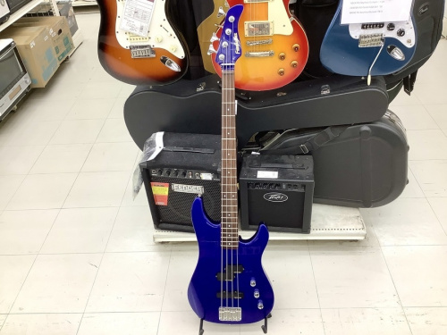 ベースのエレキベース