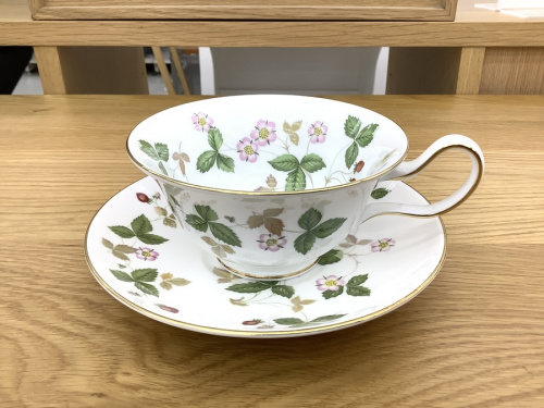 洋食器のWEDGWOOD