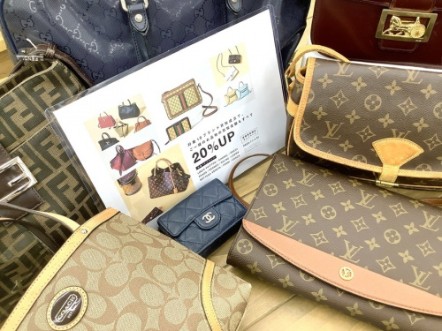ブランド・ラグジュアリーのLOUIS VUITTON