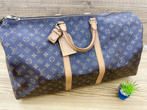 ブランド・ラグジュアリーのLOUIS VUITTON
