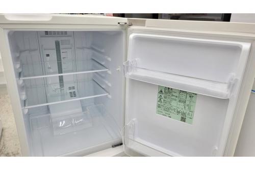 冷蔵庫の2ドア冷蔵庫