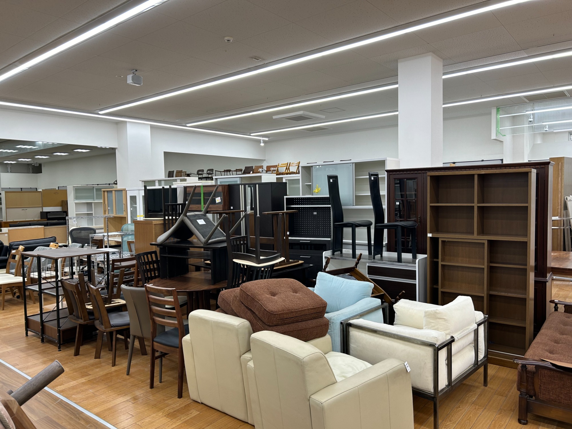 【トレファクマーケット久喜店】デスク 店舗：久喜店｜在庫：あり】商品一覧｜中古・リサイクルショップの公式