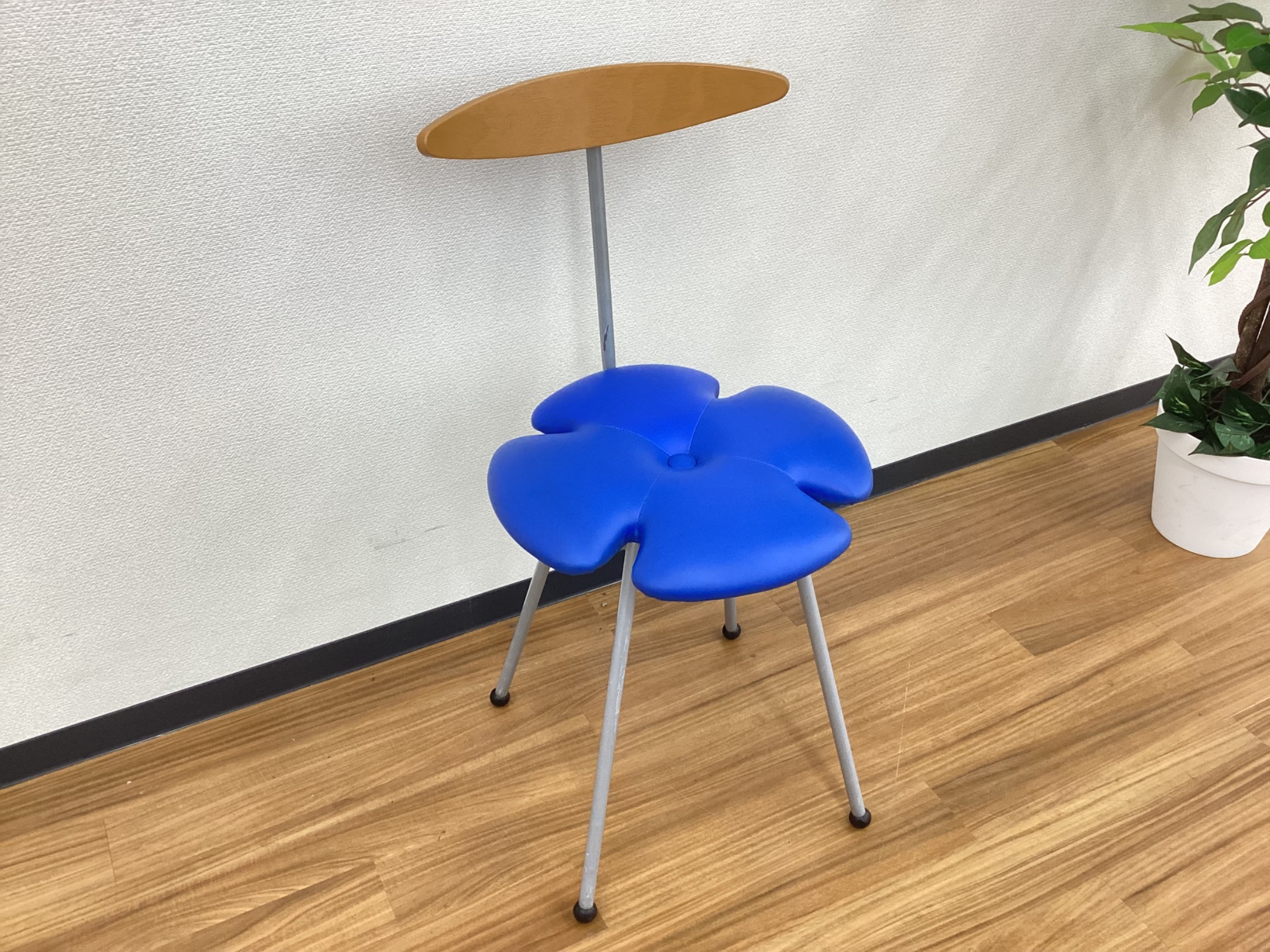 Effezeta（エフェゼッタ）】クローバーデザインのおしゃれな