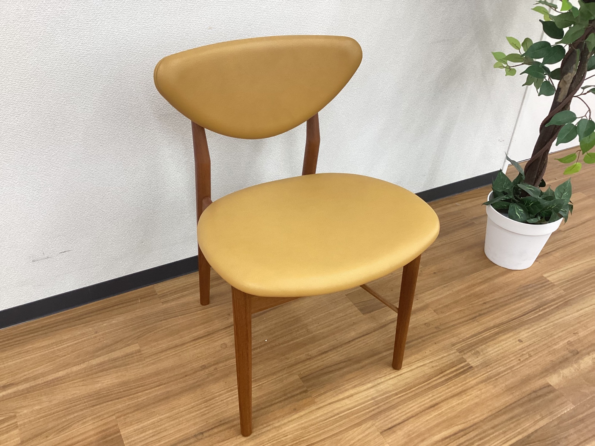 House of Finn Juhl(ハウス オブ フィンユール】北欧デンマーク House of Finn Juhl(ハウス オブ フィンユール】北欧デンマーク