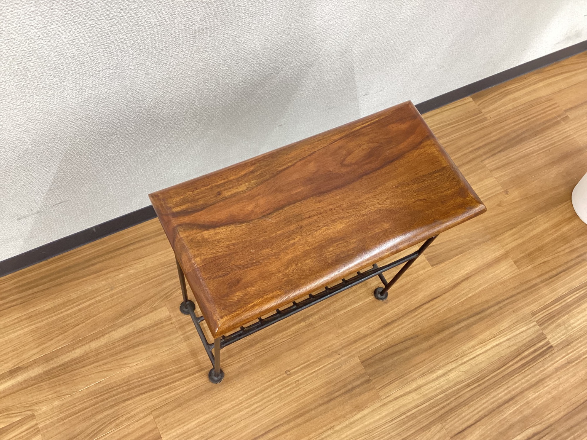 楽天市場】サイドテーブル 木製 スリム 20cm ソファー ベッド 横
