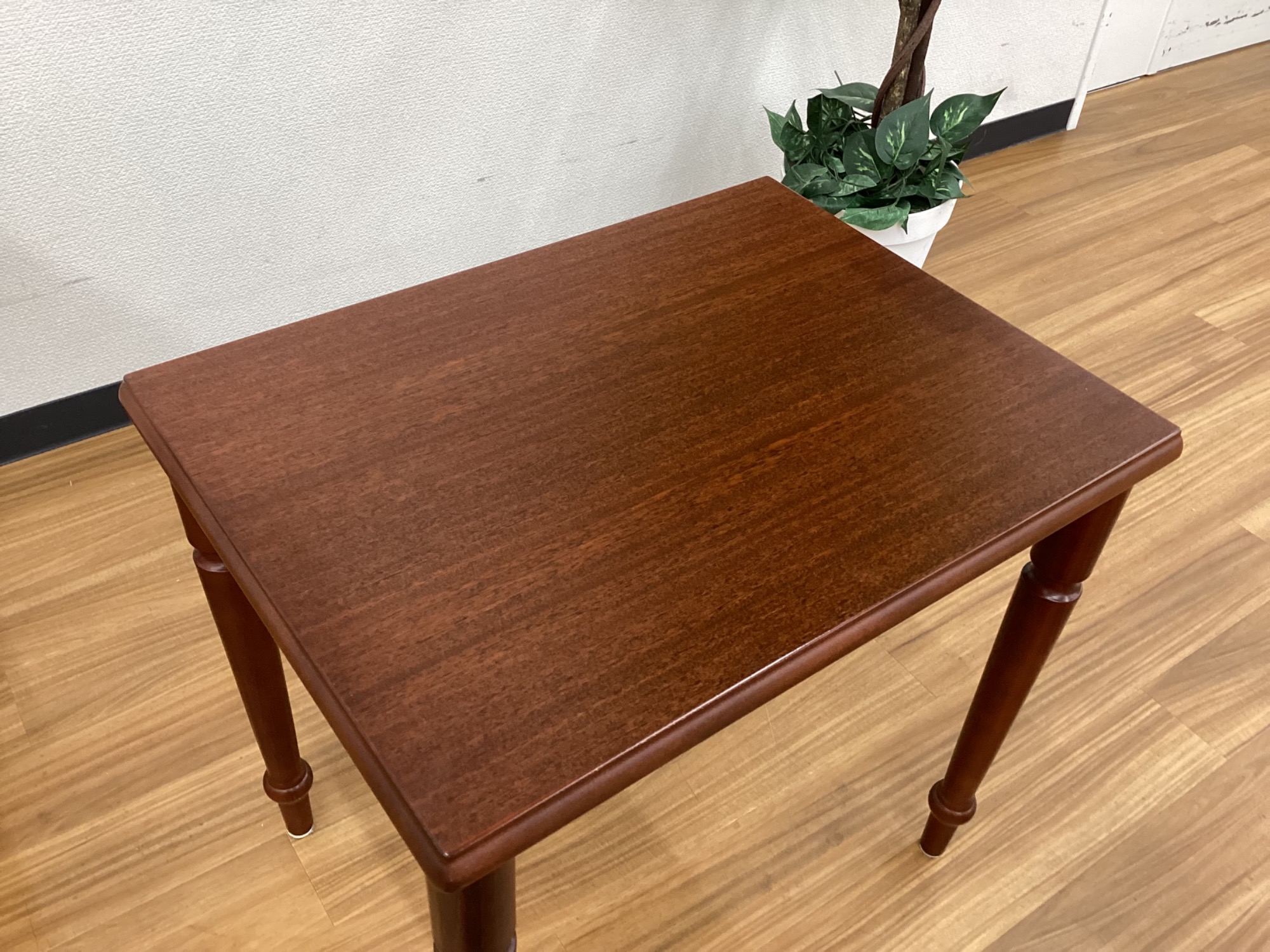 HEGGEN（ヘッゲン）】ローズウッド特有のカラーが特徴的！ノルウェー製