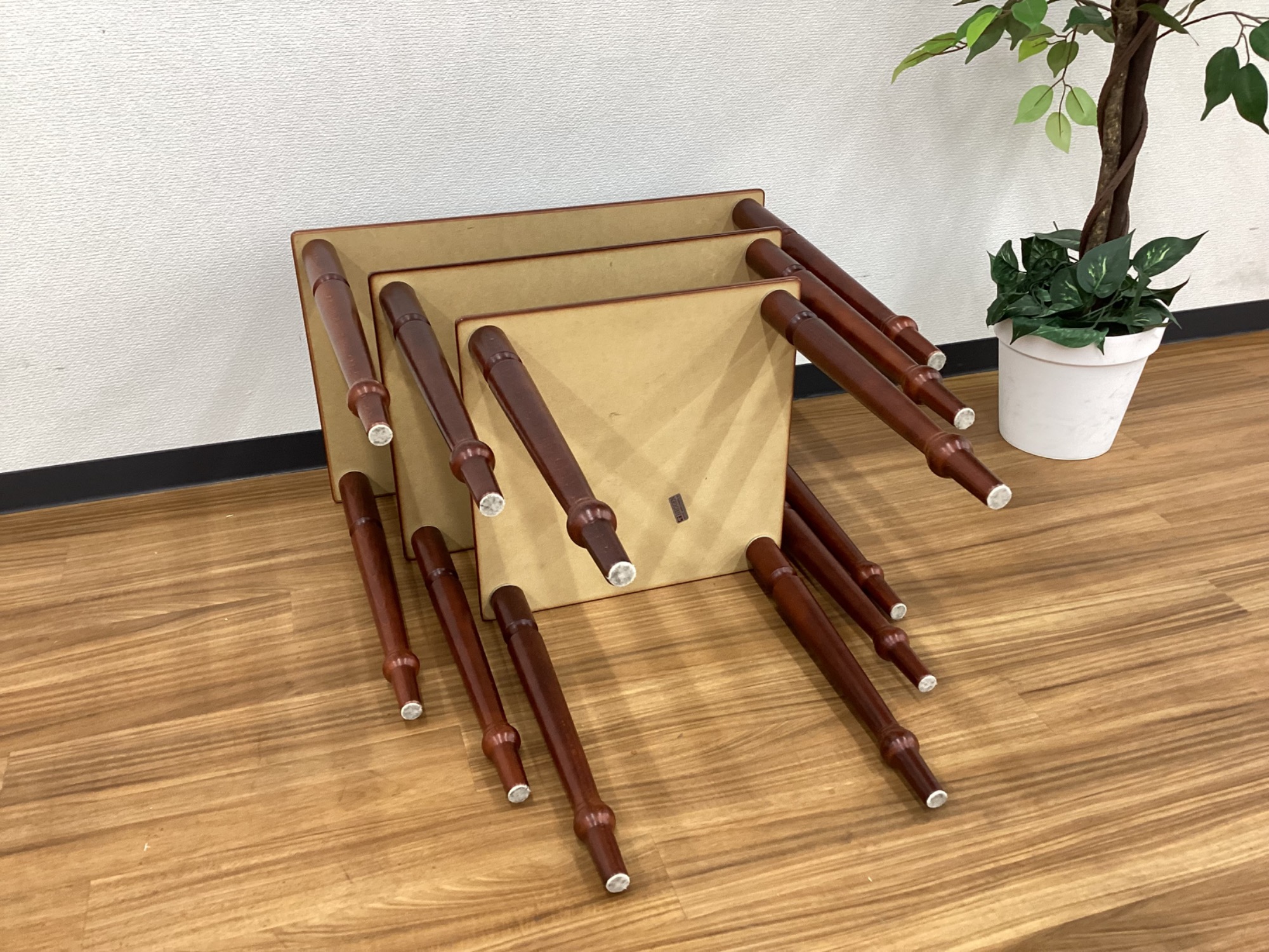 Bruksbo ノルウェー ローズウッド ネストテーブル Bruksbo ノルウェー