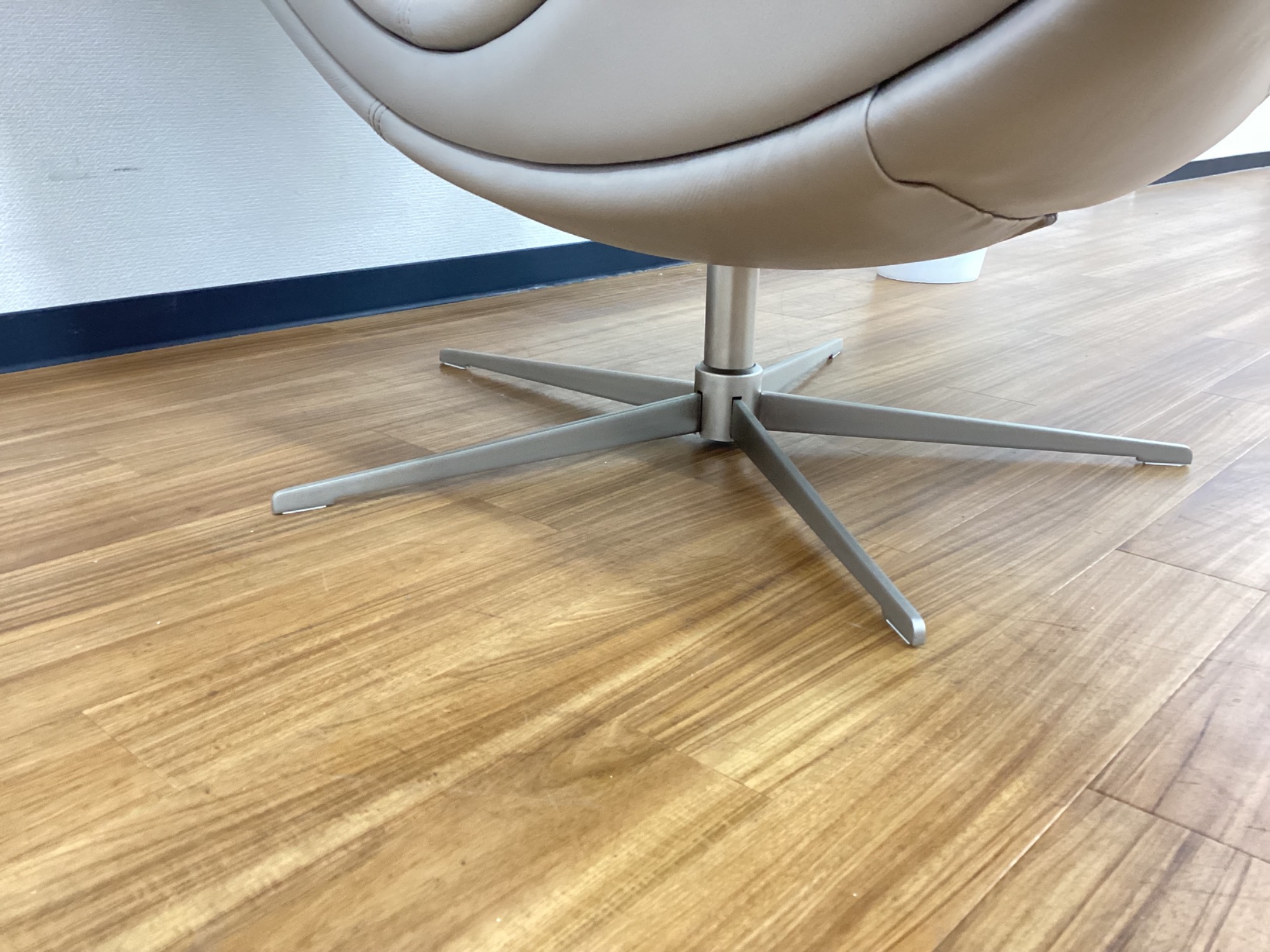 BoConcept(ボーコンセプト)】目をひくエレガントなデザインの